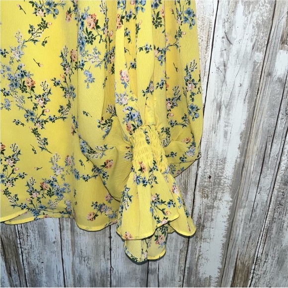 Vince Camuto Yellow Floral Blouse - Picture 3 of 7